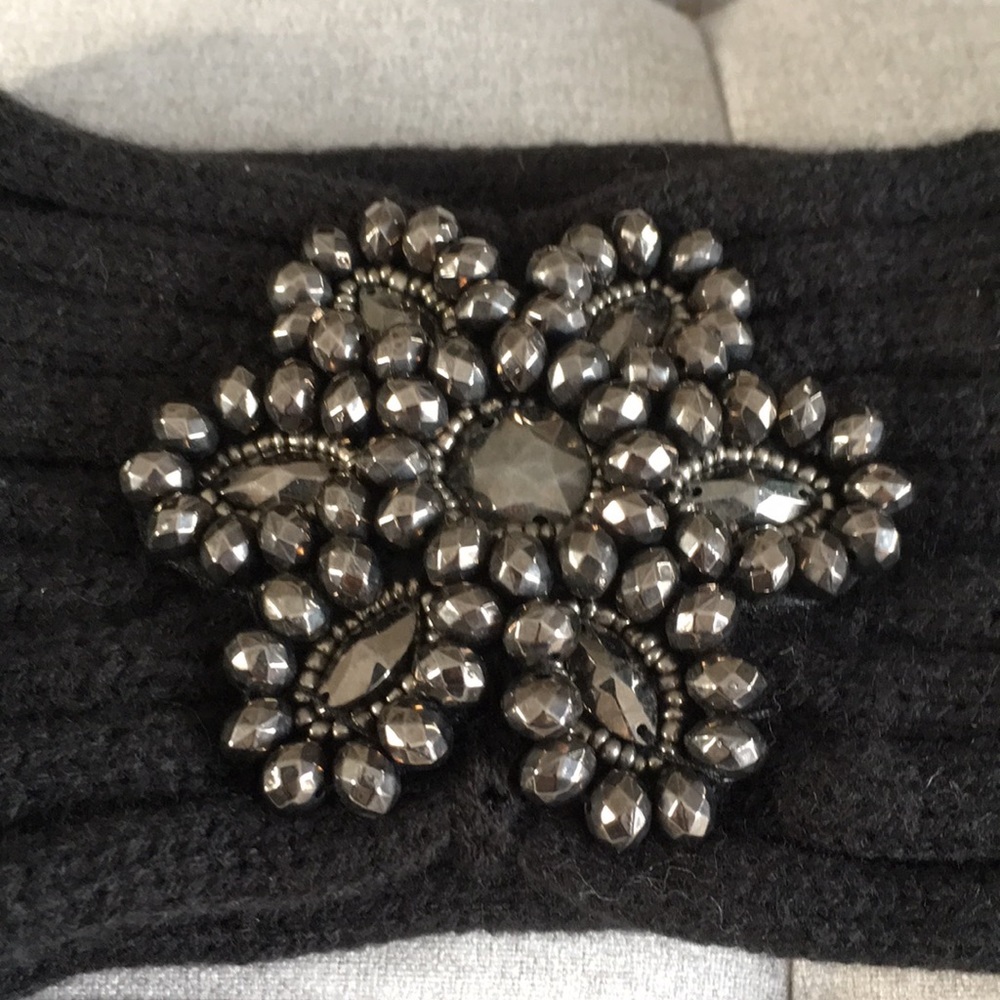Head wrap/ear muff - Picture 2 of 2